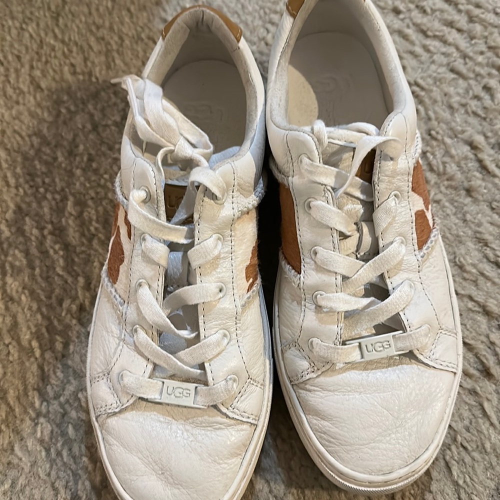 Ugg sneakers size 8